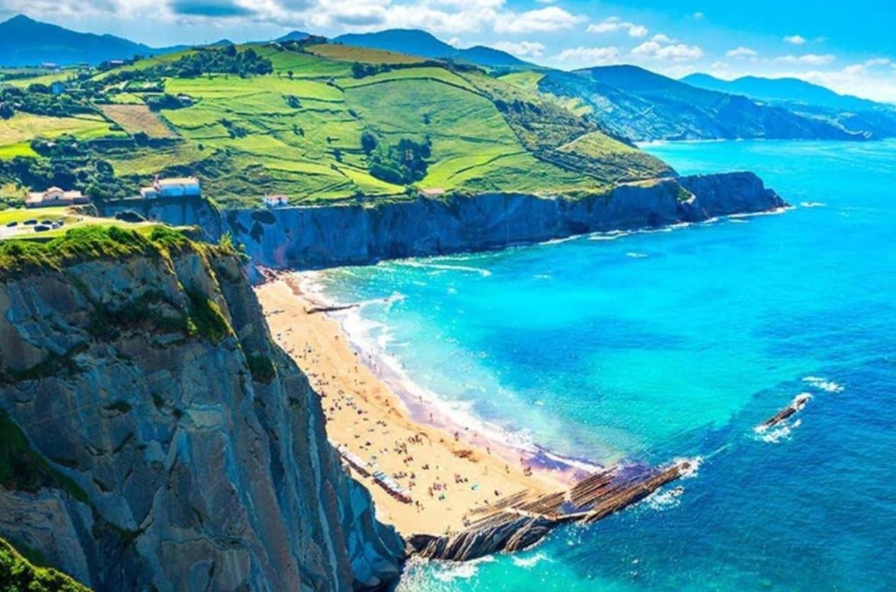 Zumaia Basque Alai Apartment Bagian luar foto